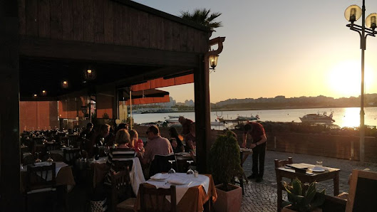 Restaurante Borda do Cais in Ferragudo, Algarve — photo 2 of 12