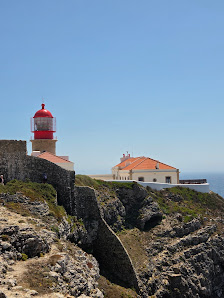 Lighthouse of the Town of Sagres in Sagres, Algarve — photo 3 of 10