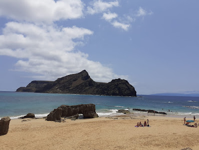 Praia do Ribeiro Salgado in Algarve, Centro — photo 2 of 5