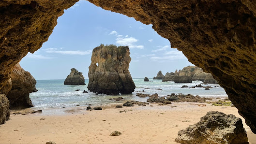Praia de Boião in Alvor, Algarve — photo 2 of 5