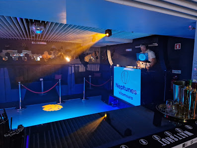 Neptunes Disco Club in Vilamoura, Algarve — photo 2 of 6