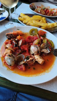 Taverna do Guedes (Green Door) in Alvor, Algarve — photo 3 of 12