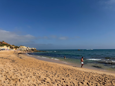 Praia do Chiringuito in Guia, Algarve — photo 5 of 6