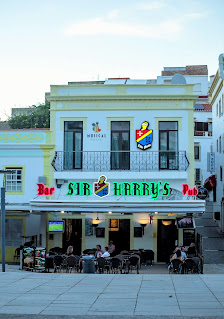 Sir Harry's Bar in Albufeira, Algarve — photo 2 of 8