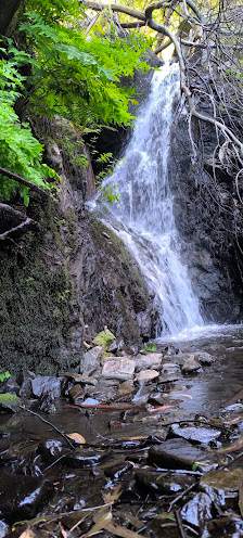 Cascata da Praia Fluvial de Nossa Senhora da Piedade in Algarve, Norte — photo 3 of 6