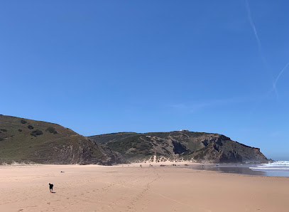 Praia do Amado in Salema, Algarve — photo 3 of 7