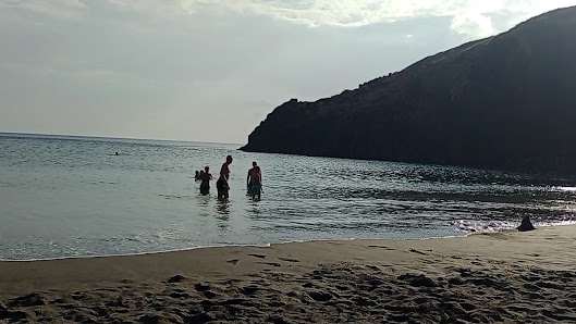 Prainha beach Caniçal in Algarve, Centro — photo 4 of 9