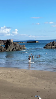 Prainha beach Caniçal in Algarve, Centro — photo 7 of 9