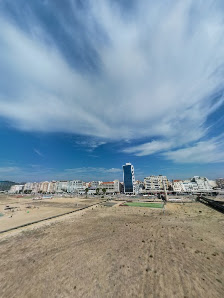 Praia da Figueira da Foz / Praia do Relógio in Algarve, Norte — photo 3 of 4