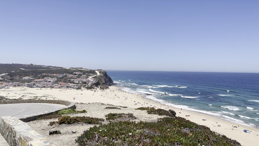 Praia de Monte Clérigo in Aljezur, Algarve — photo 4 of 10