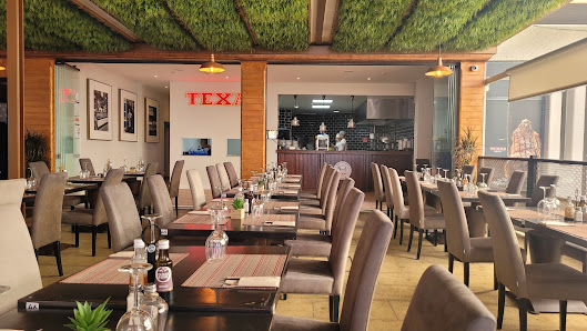 Texas Grill & Bar | Old Town, Albufeira in Albufeira, Algarve — photo 7 of 12