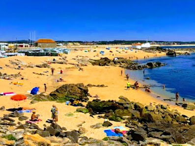 Praia da Senhora da Guia in Vila do, Norte — photo 2 of 3