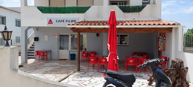 Cafe Filipe in Luz, Algarve — photo 2 of 4