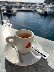 Baía Beach Club in Machico, Centro — photo 12 of 12