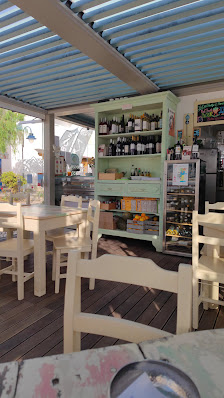 Microbar in Salema, Algarve — photo 4 of 12