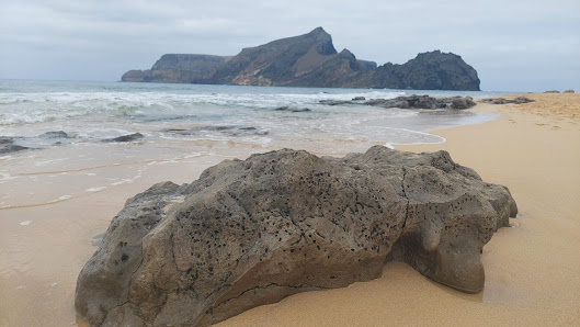 Porto Santo beach in Algarve, Centro — photo 3 of 6