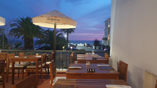 Cletonina in Praia da Rocha, Algarve — photo 2 of 12