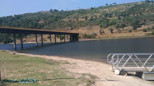 Praia Fluvial Barragem do Caldeirão in Algarve, Norte — photo 5 of 5