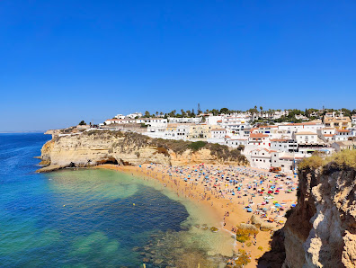 Praia de Carvoeiro in Carvoeiro, Algarve — photo 2 of 6