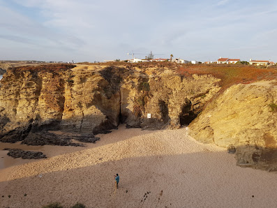 Praia da Baía de Porto Covo in Setúbal, Centro — photo 5 of 10