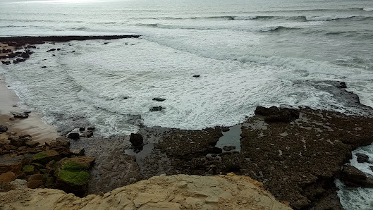 Praia de Mil Regos in Ericeira, Centro — photo 4 of 5
