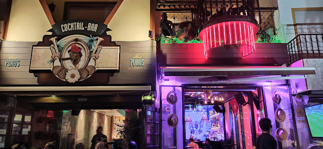 Los Puros Cuban Bar in Alvor, Algarve — photo 2 of 8