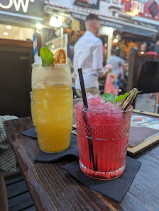 Los Puros Cuban Bar in Alvor, Algarve — photo 5 of 8