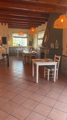Luna Art Café Olhão in Olhão, Algarve — photo 4 of 9