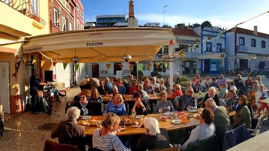 Fusion Sunsubiro in Ferragudo, Algarve — photo 9 of 10