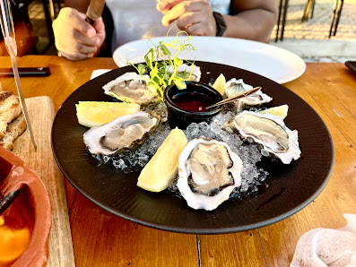 Rare steakhouse in Quarteira, Algarve — photo 8 of 11