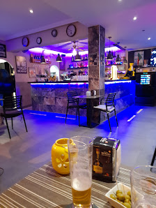 Cafe Del Sol Snack/Cocktail Bar in Albufeira, Algarve — photo 5 of 10