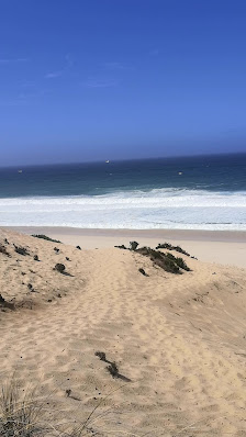 Praia do Pinheirinho in Algarve, Centro — photo 3 of 5