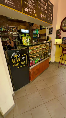 Empanadas & Co. in Lagos, Algarve — photo 7 of 10