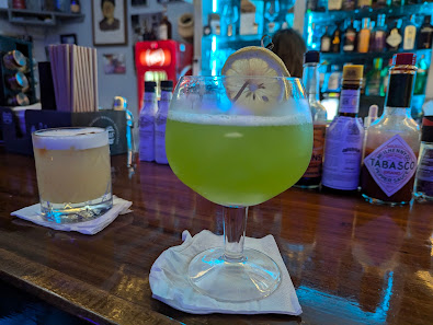 Atabua bar in Salema, Algarve — photo 4 of 6