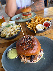 Bar restaurante Three Little Birds in Sagres, Algarve — photo 6 of 12