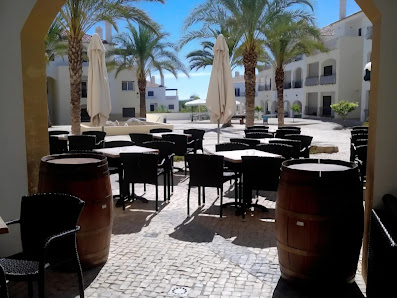 The Old Barrel Pub in Cabanas, Algarve — photo 2 of 9