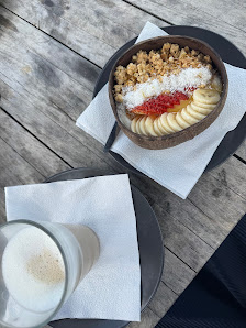 Zimzala Surf Culture - Cafe - Shop - School in Albufeira, Algarve — photo 8 of 10