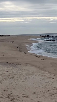 Praia do Esteiro in Póvoa de, Norte — photo 3 of 5
