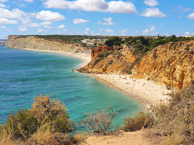Porto Mós Beach in Lagos, Algarve — photo 2 of 7