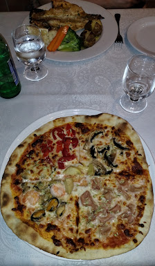 Restaurante o Cantinho in Alcantarilha, Algarve — photo 3 of 9