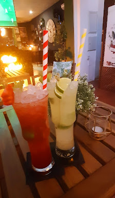 Bar Second Life in Monte Gordo, Algarve — photo 5 of 8
