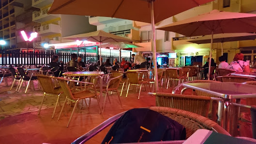 Bar Second Life in Monte Gordo, Algarve — photo 6 of 8