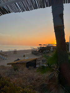 Izzy's Beach Restaurant in Almancil, Algarve — photo 3 of 12