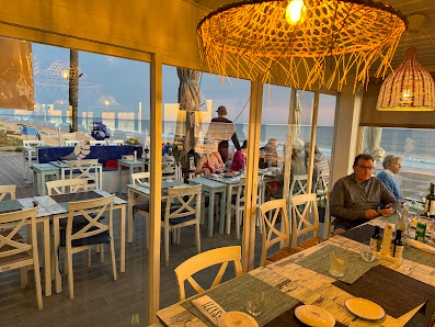 Izzy's Beach Restaurant in Almancil, Algarve — photo 7 of 12