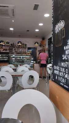 BOTEQUIM DA BAIXA - COFEEE & BRUNCH - BISTRO & RESTAURANTE in Faro, Algarve — photo 4 of 10