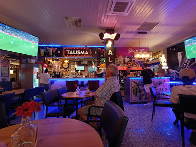 Snack bar Talismã in Monte Gordo, Algarve — photo 7 of 10