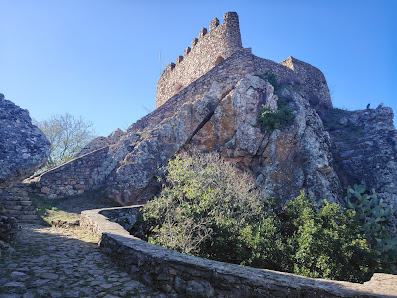 Castelo de Penha Garcia in Penha, Norte — photo 2 of 5