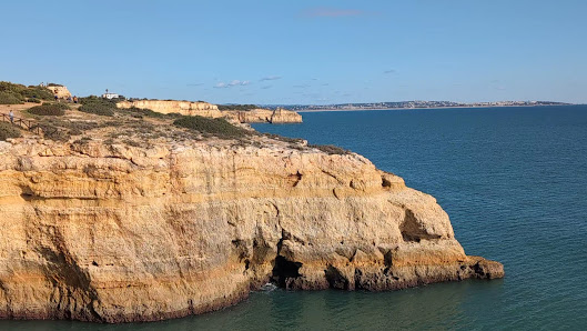 Cão Raivoso Beach in Lagoa, Algarve — photo 4 of 5
