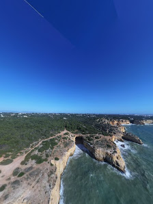 Cão Raivoso Beach in Lagoa, Algarve — photo 5 of 5