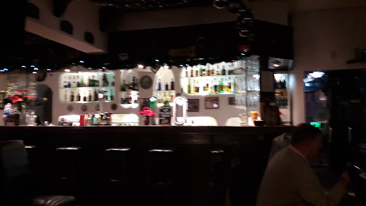 The Old House Karaoke Lounge Bar in Albufeira, Algarve — photo 6 of 7